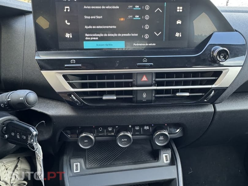Citroen C4 1.2 PureTech Plus EAT8