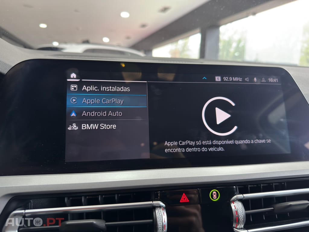 BMW 330 330 e Touring Pack 50 anos M Auto