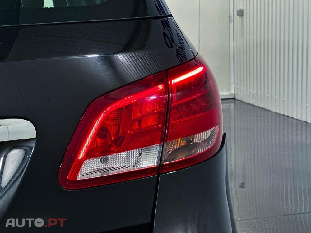 Mercedes-Benz B 180 d Urban