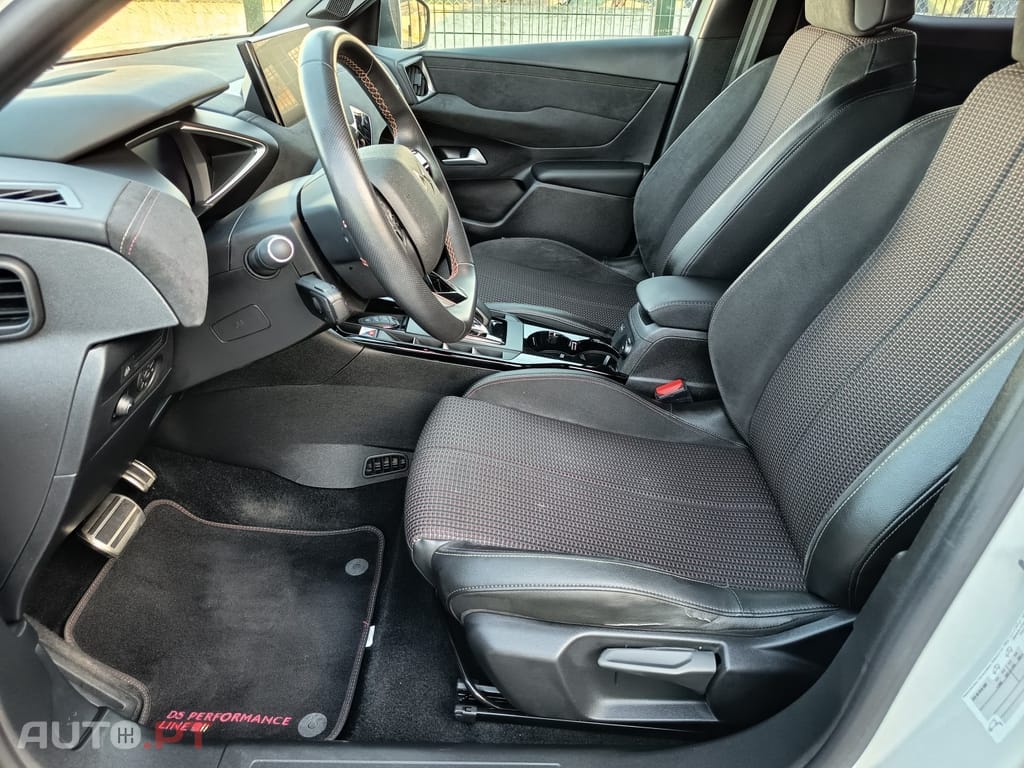 DS DS3 Crossback E-Tense Performance Line