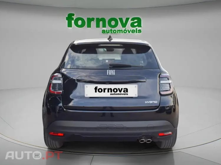 Fiat 600 1.2 Hybrid Icon