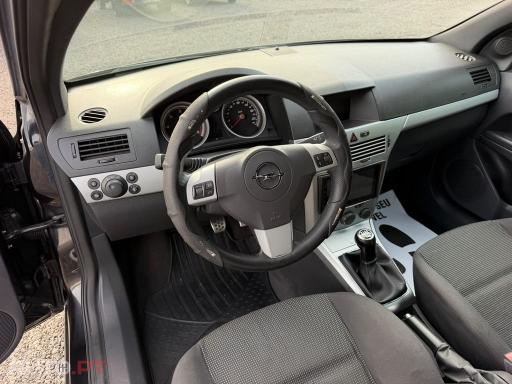 Opel Astra GTC 1.7 CDTi