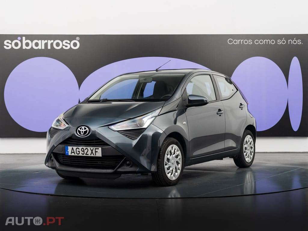 Toyota Aygo 1.0 X-Play+X-Touch