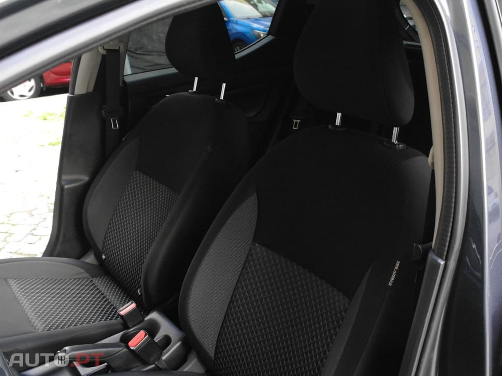 Nissan Micra 1.0 IG-T N-Design Black P.Navi