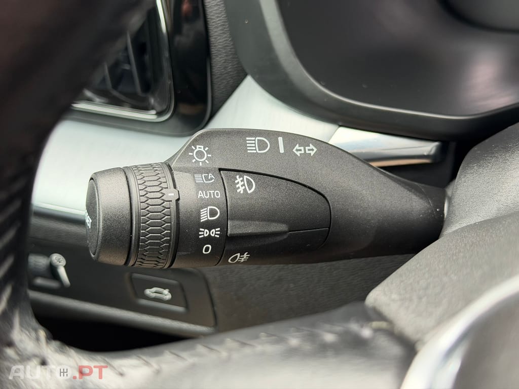 Volvo XC60 2.0 D4 Momentum Geartronic