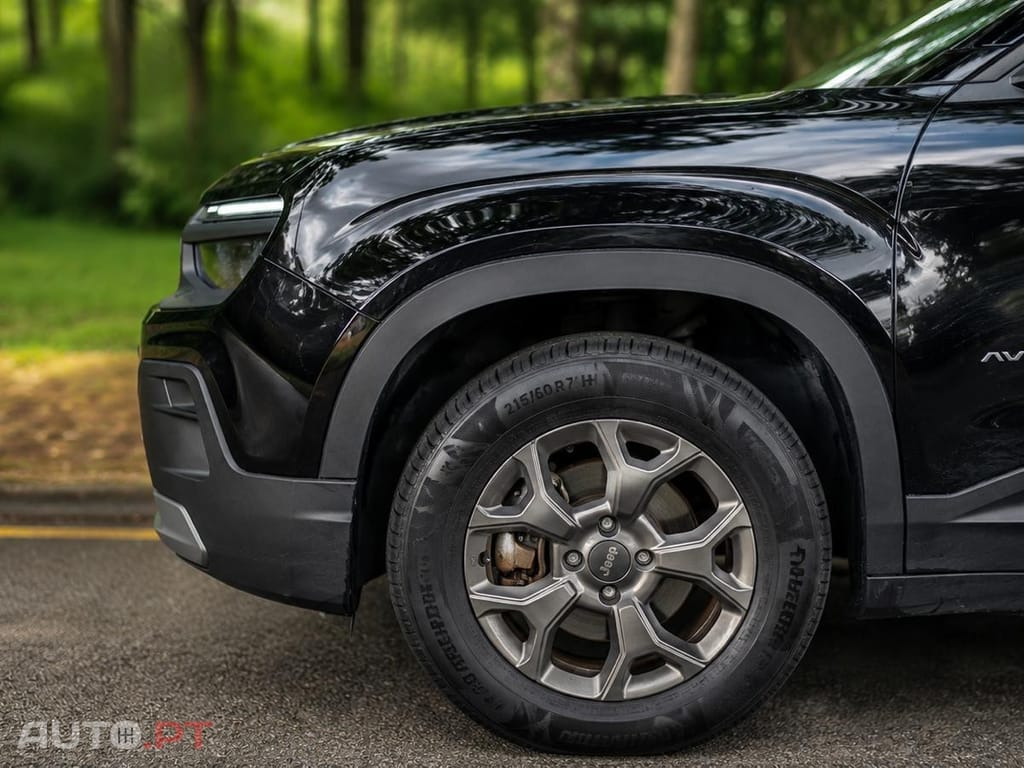 Jeep Avenger 54 kWh Black Edition