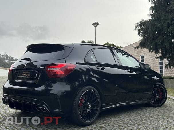 Mercedes-Benz A 45 AMG 4Matic Speedshift 7G-DCT