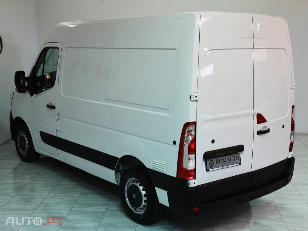 Renault Master 2.3 dCi L1H2 3.5T