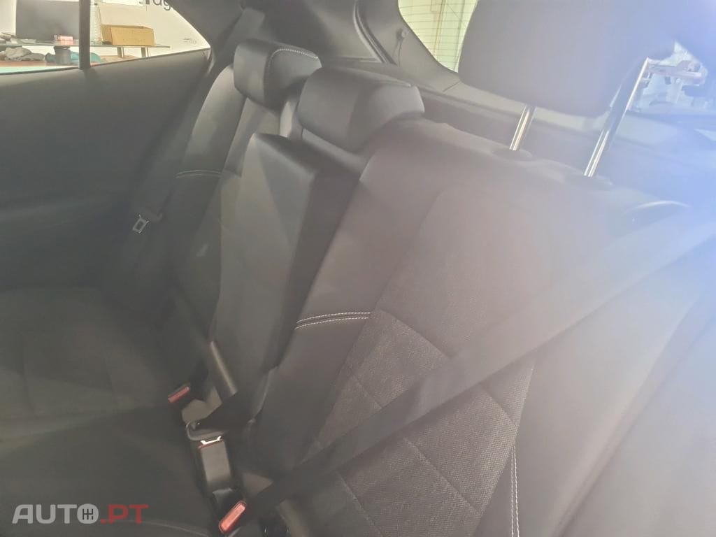 Toyota Corolla 1.2T Comfort+P.Sport