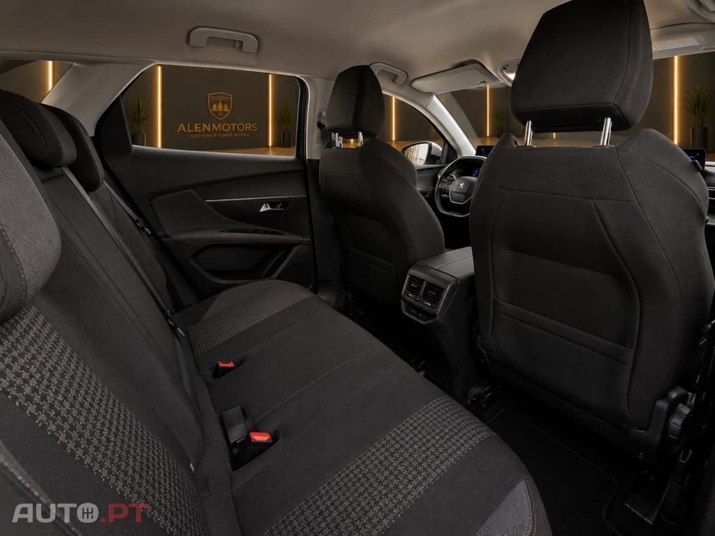 Peugeot 3008 1.2 PureTech Active