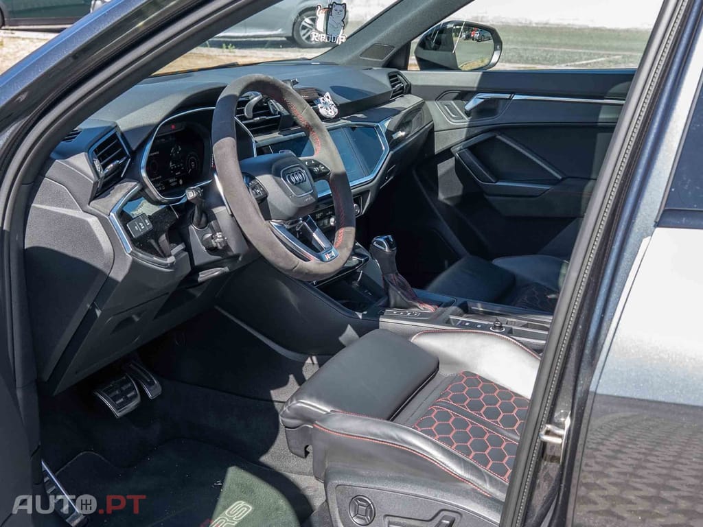 Audi RSQ3 Audi RS Q3 Sportback 2.5 TFSI quattro S tronic