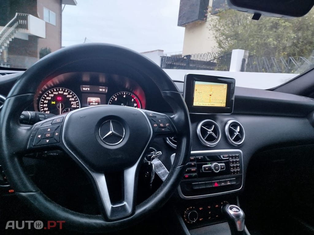 Mercedes-Benz A 180 CDi BlueEfficiency AMG Sport
