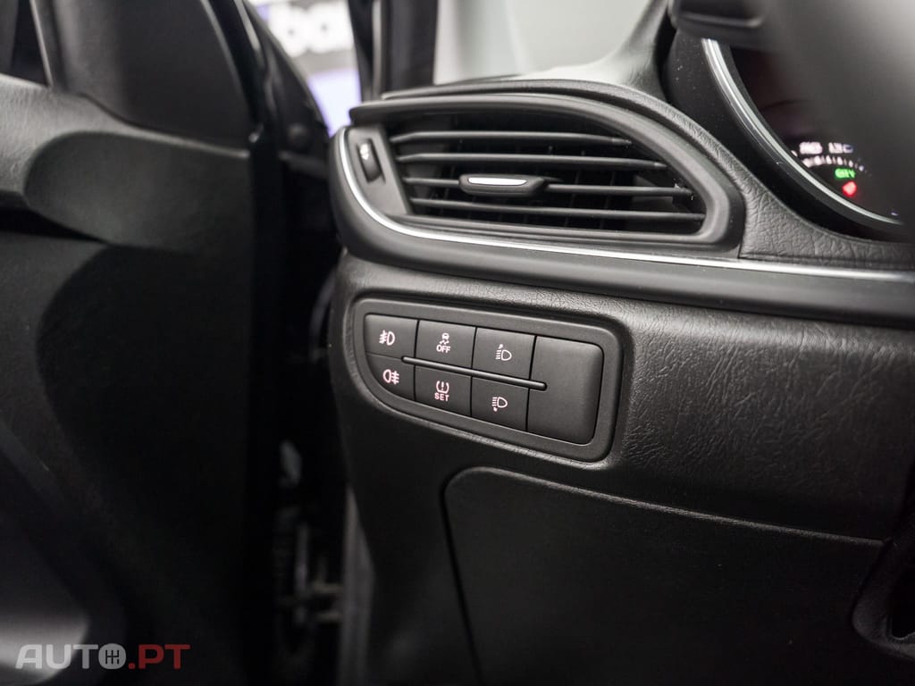 Fiat Tipo 1.3 M-Jet Lounge