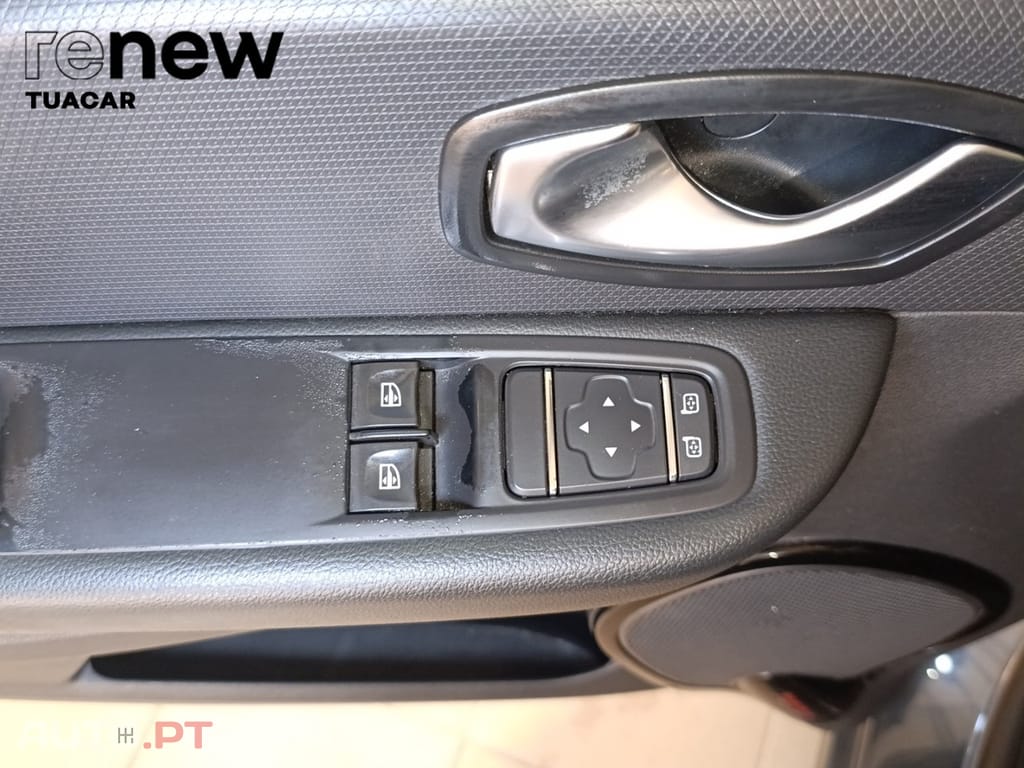 Renault Clio Sport Tourer Tce Limited Edition