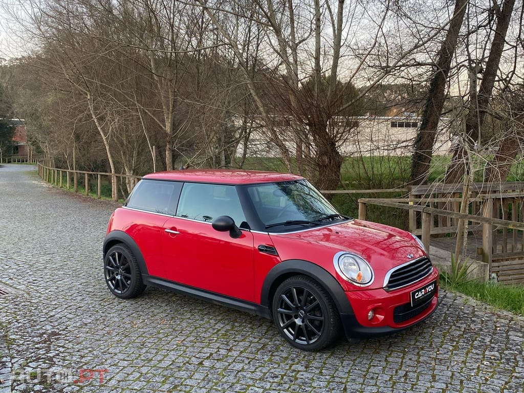 MINI Cooper One D