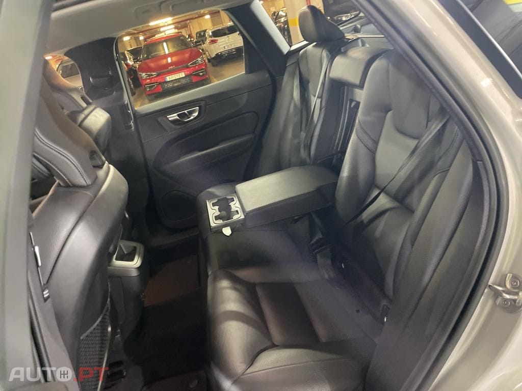Volvo XC60 2.0 B4 Inscription