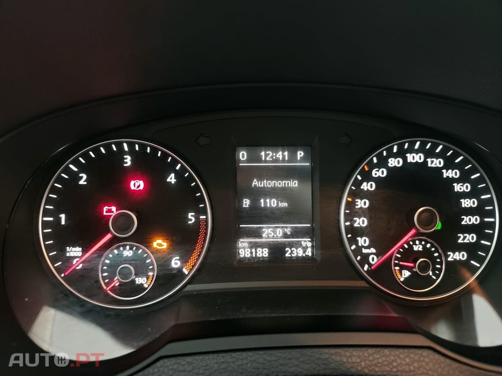 Volkswagen Sharan 2.0 TDI Blue Confortline DSG