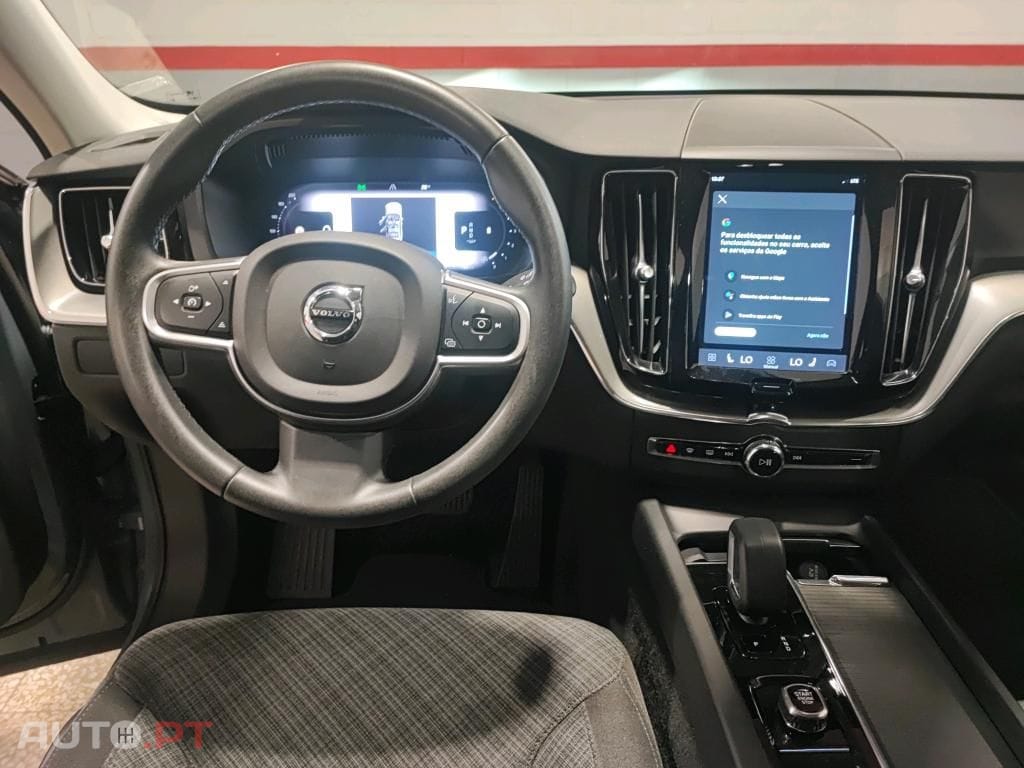 Volvo XC60 2.0 B4 Core