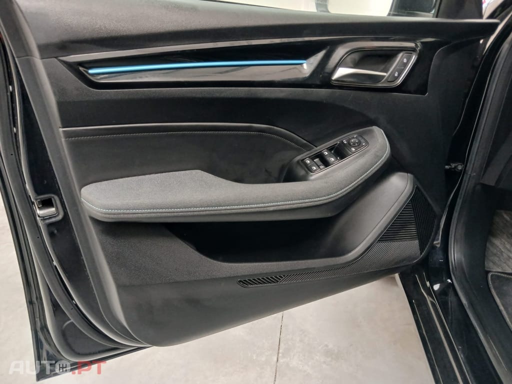 MG MG5 61 kWh Luxury