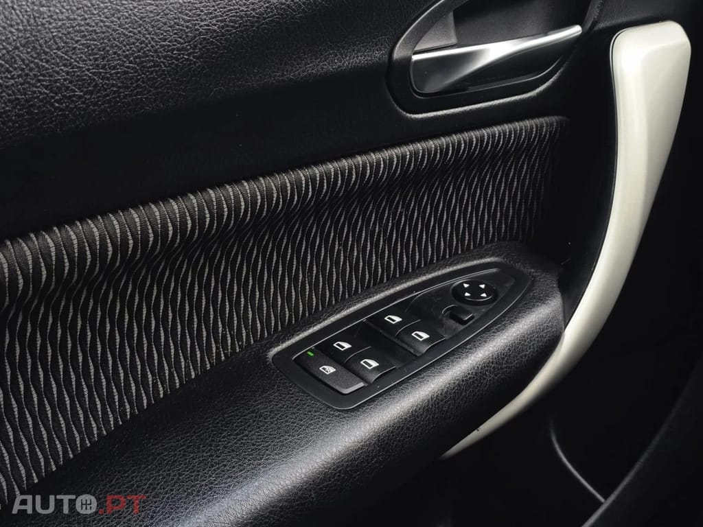 BMW 116 d EFFICIENT DYNAMICS EDITION URBAN LINE