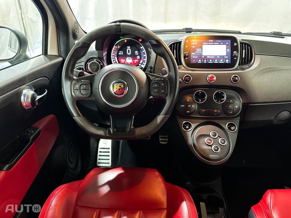 Abarth 595C 1.4 T-Jet Competizione MTA