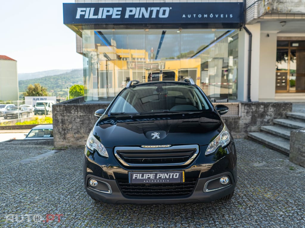 Peugeot 2008 1.2 PureTech Style