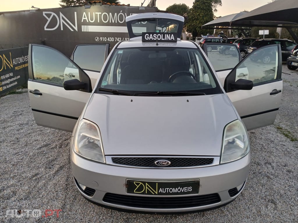 Ford Fiesta 1.25 Poucos Kms