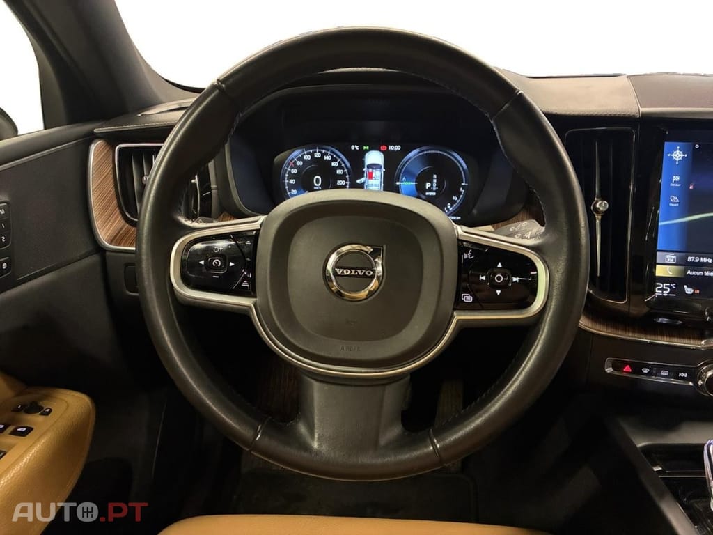 Volvo XC60 2.0 T8 PHEV Inscription AWD