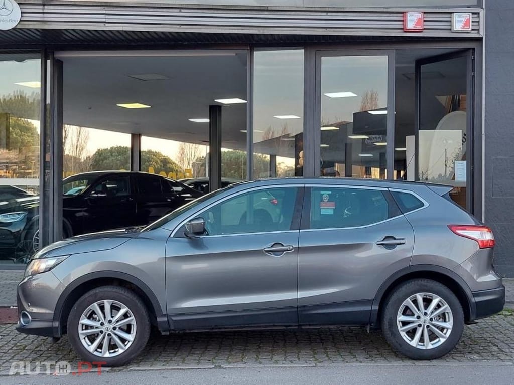 Nissan Qashqai 1.2 DIG-T N-Connecta 