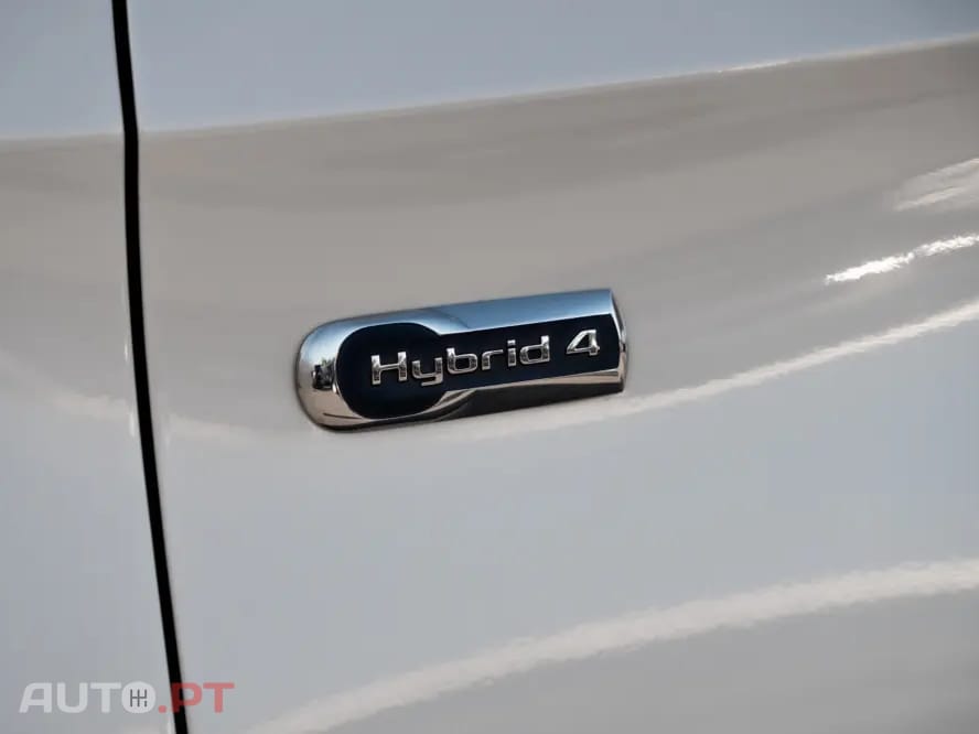 Citroen DS5 2.0 HDi Hy4 So Chic CMP6 102g
