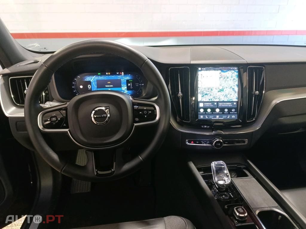 Volvo XC60 2.0 T6 PHEV Black Edition AWD