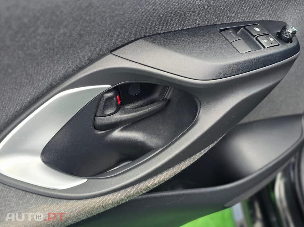 Toyota Yaris 1.0 VVT-i Comfort Plus