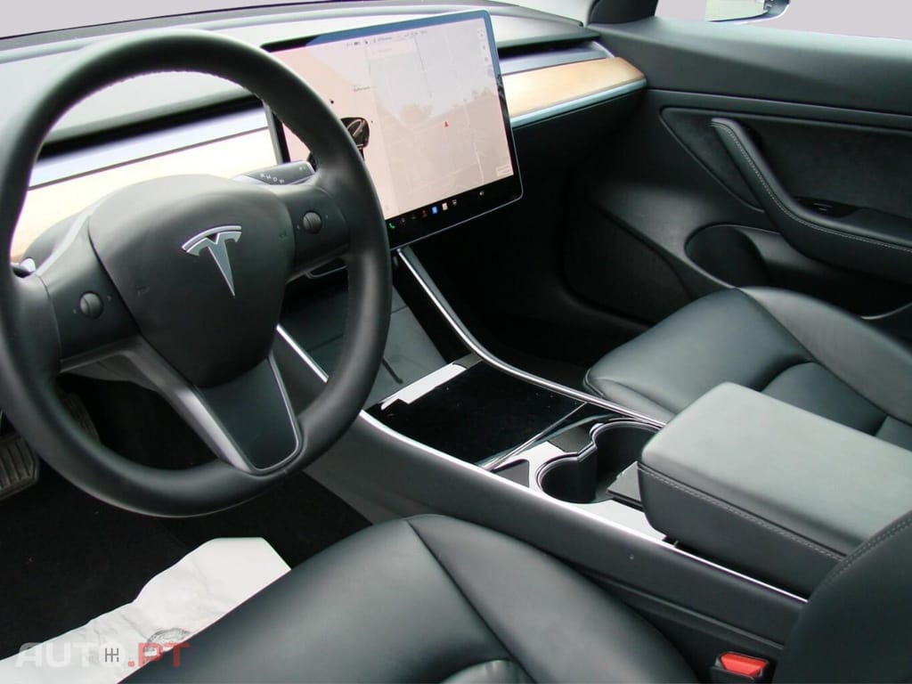 Tesla Model 3 Standard Range Plus RWD I.V.A DEDUTIVEL