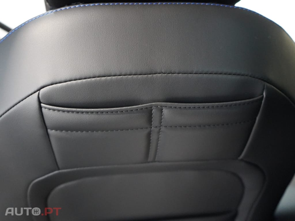 MG MG4 64 kWh Luxury