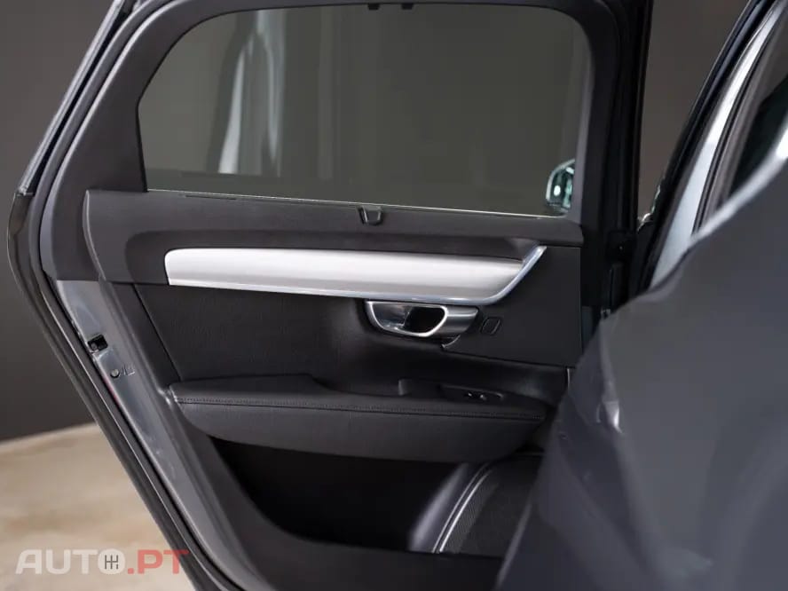 Volvo S90 2.0 D4 Momentum Geartronic