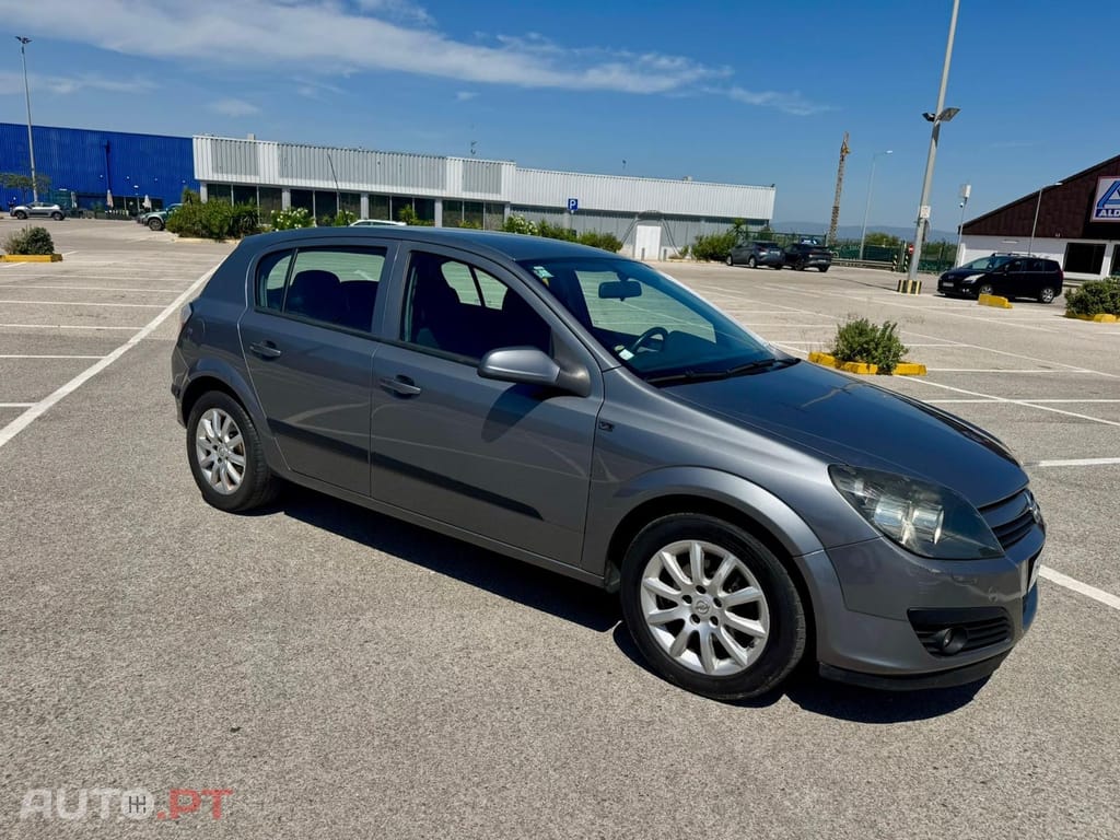 Opel Astra Elegance