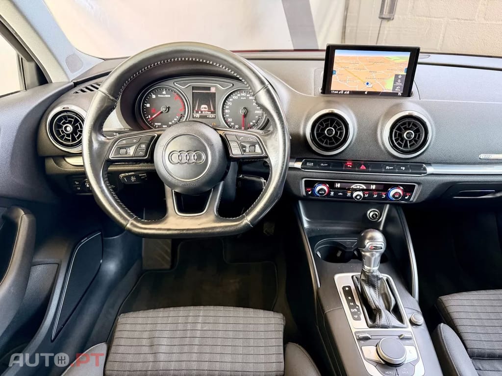 Audi A3 Sportback 2.0 TDI S tronic S line Sport Pack