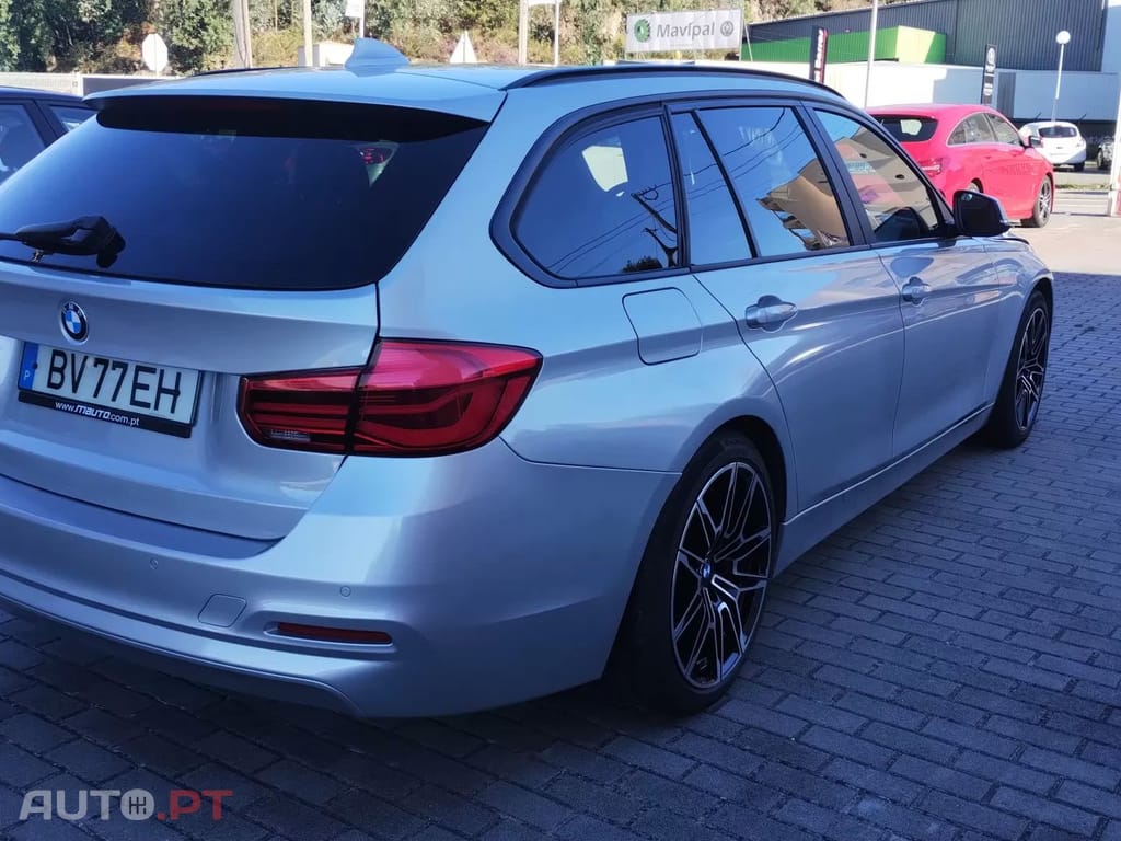 BMW 320 d Touring EfficientDynamics Line Luxury