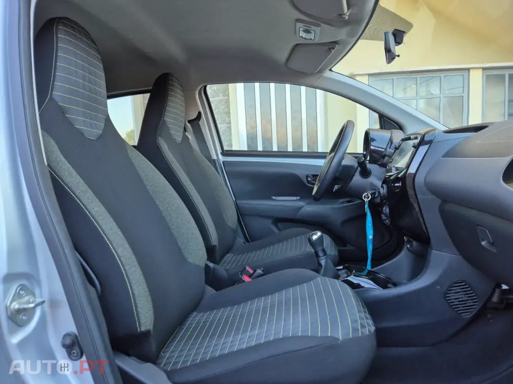 Peugeot 108 1.0 VTi Style