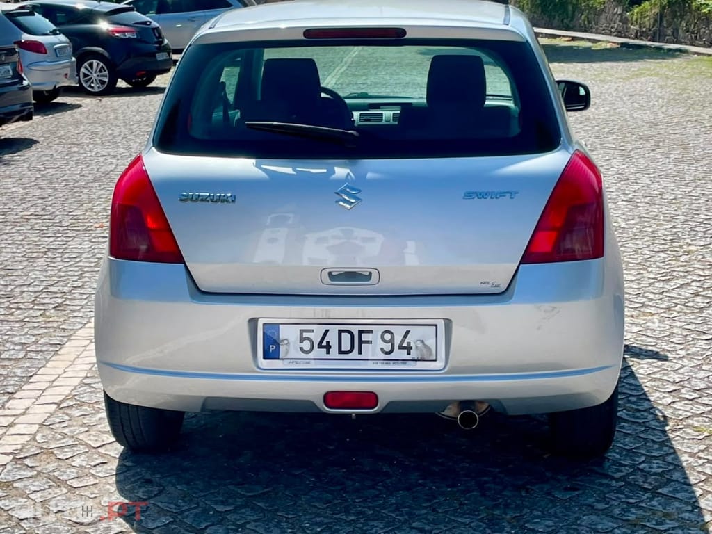 Suzuki Swift 1.3 DDiS GL