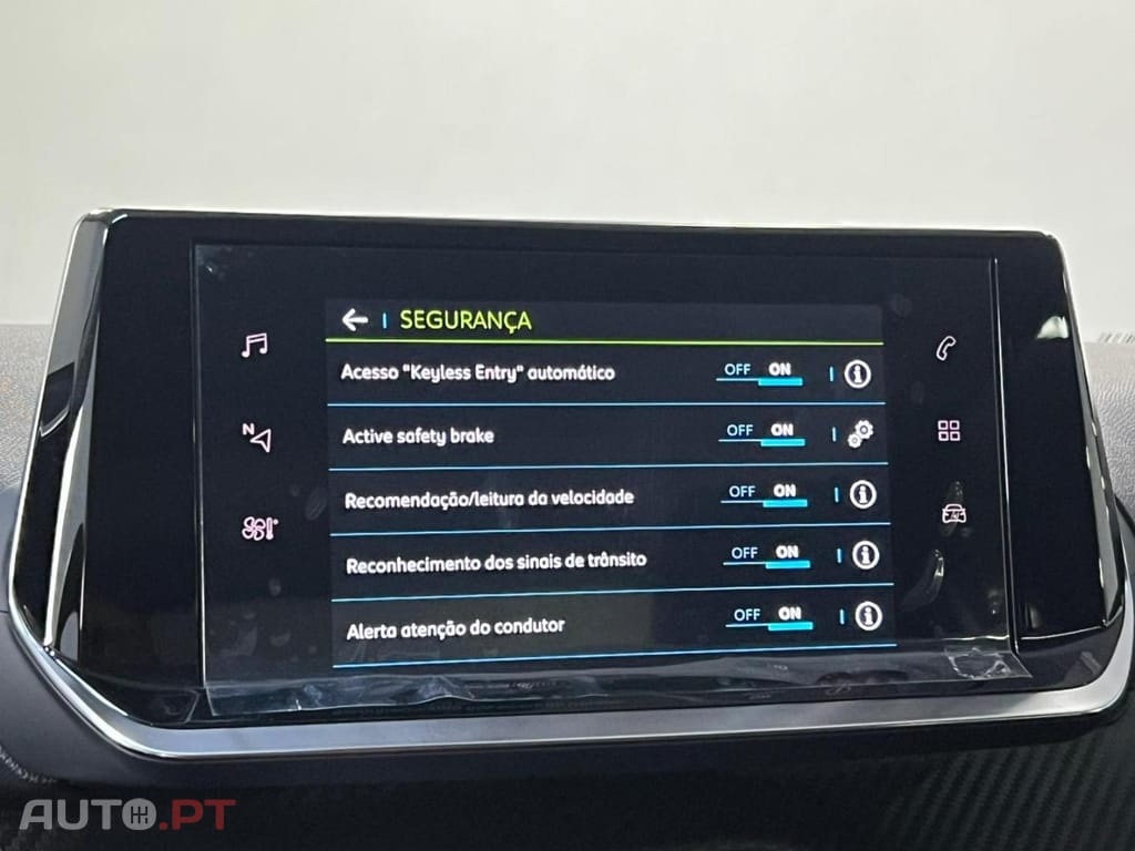 Peugeot 208 Allure Versão Eléctrica