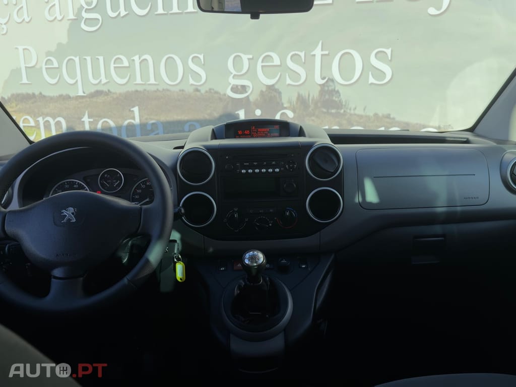 Peugeot Partner 1.6 HDI  5 LUGARES