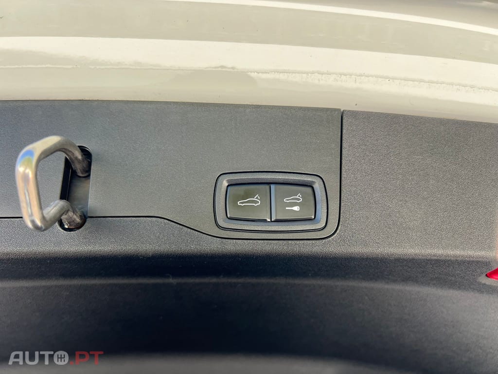 Porsche Taycan 4S