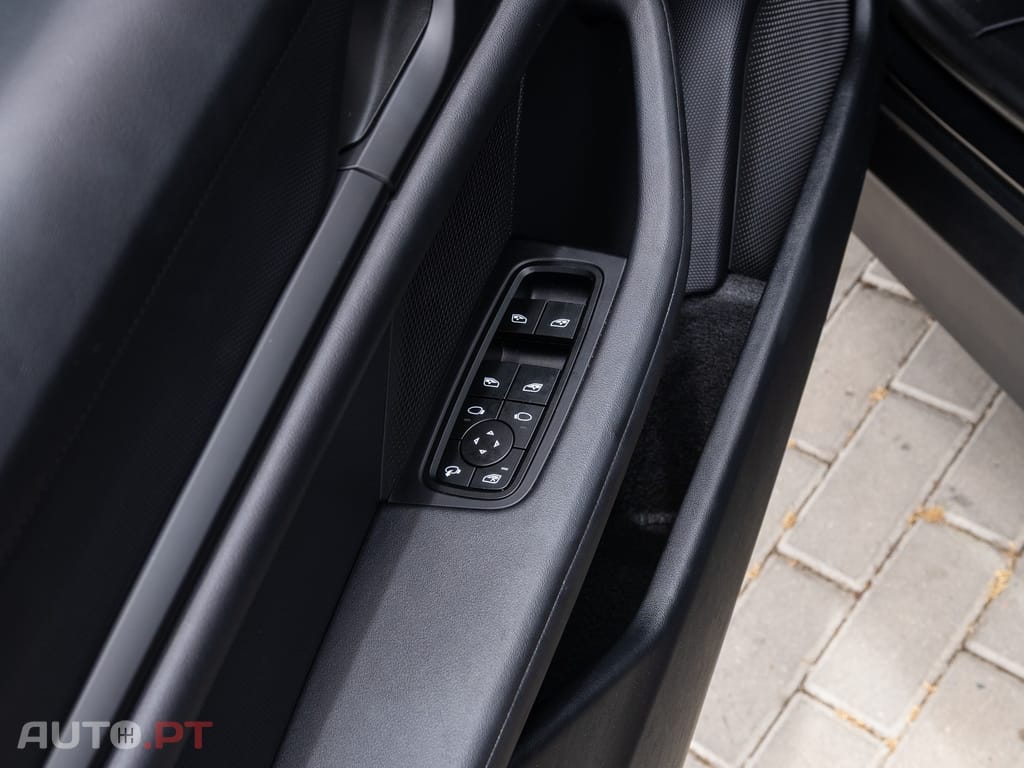 Porsche Taycan Bateria Performance Plus