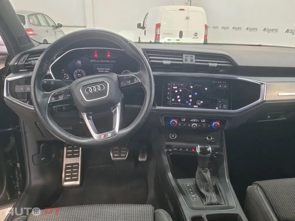 Audi Q3 35 TDI S line S tronic