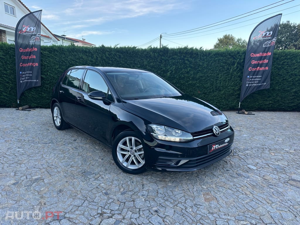 Volkswagen Golf 1.6 TDI Confortline