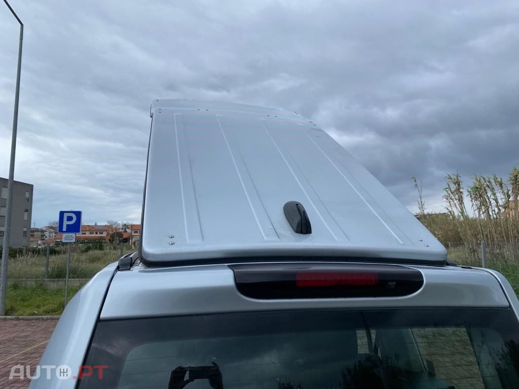 Land Rover Discovery 3 2.7 TDV6 SE CAMPER