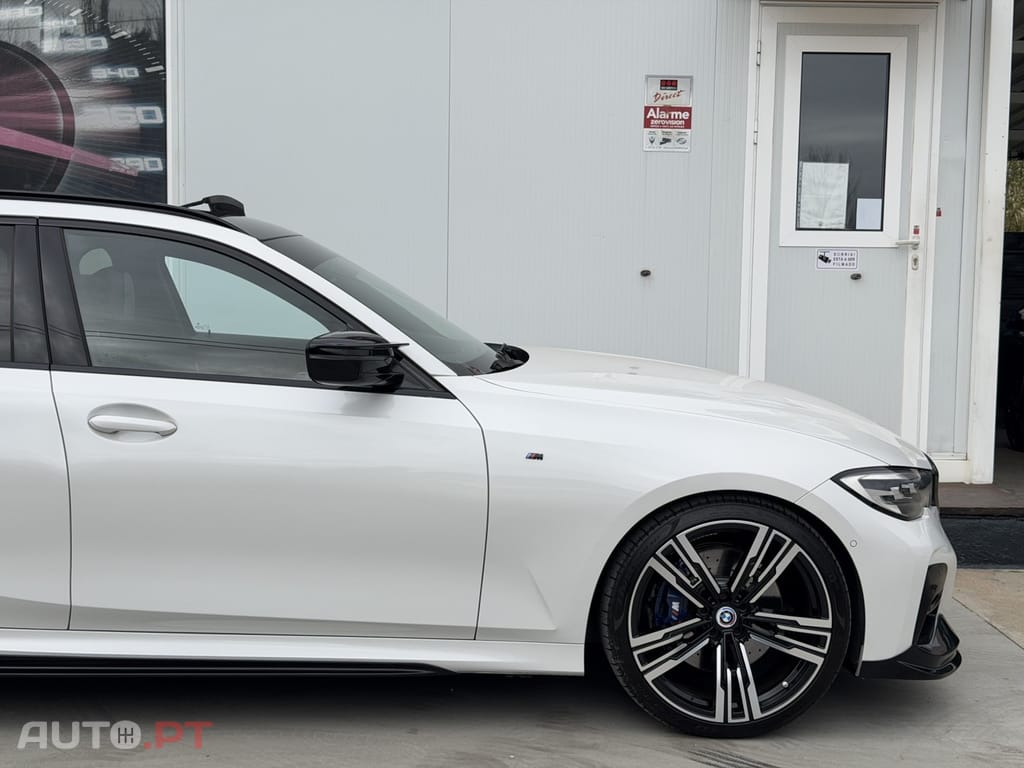 BMW 320 d Pack M Shadow Auto