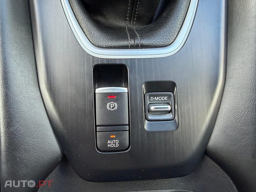 Nissan Qashqai 1.3 DIG-T N-Connecta LED