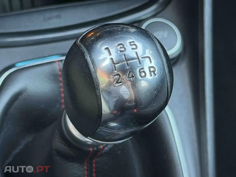 Ford Puma 1.0 EcoBoost MHEV ST-Line